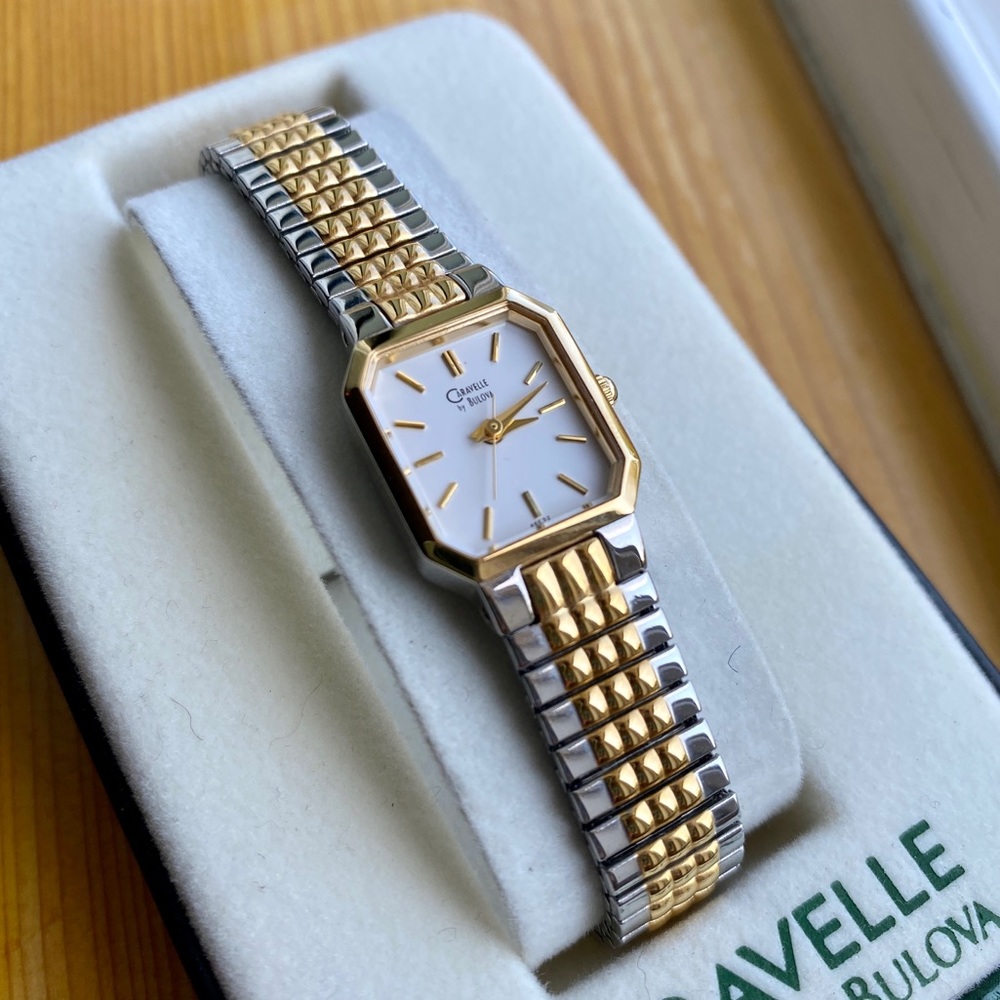 Bulova Caravelle Ladies Vintage Watch